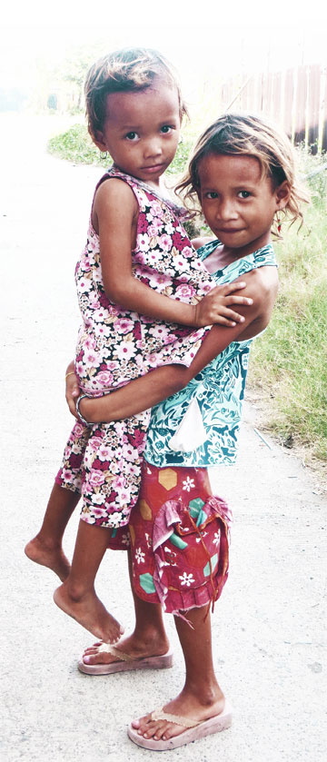 two kids lsaintl